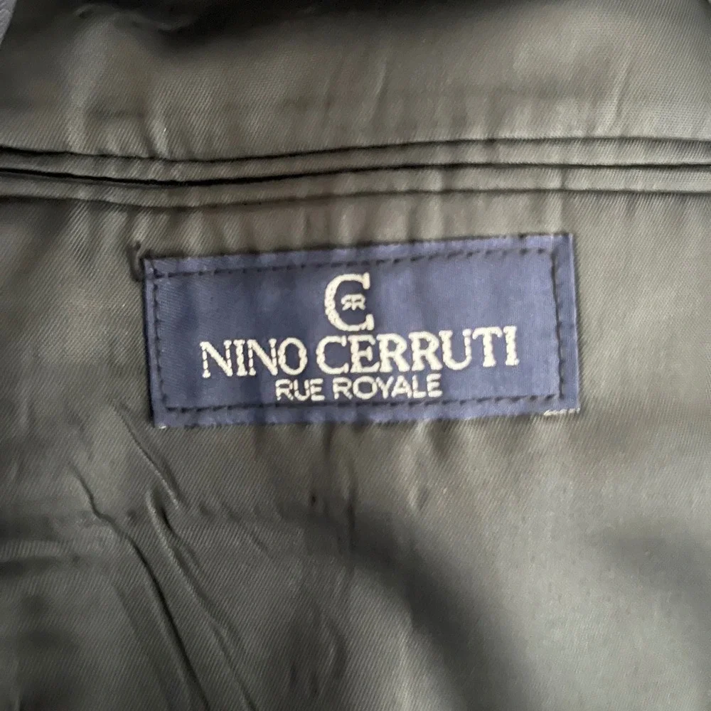 Nino Cerruti Suit Mens 44L 32x32 Blue Solid Wool Vintage‎ 2-Button USA Made